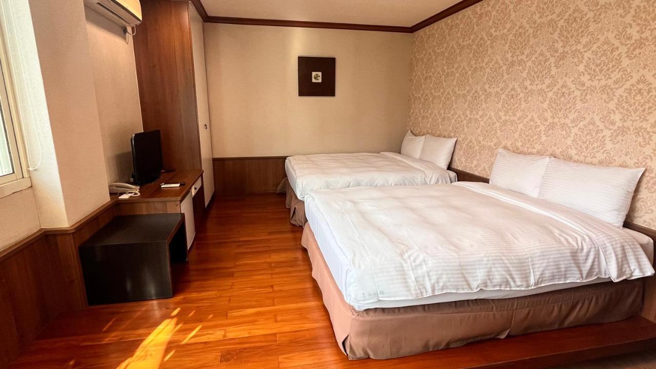 Xiu Shui Hotel Yuchi Buitenkant foto